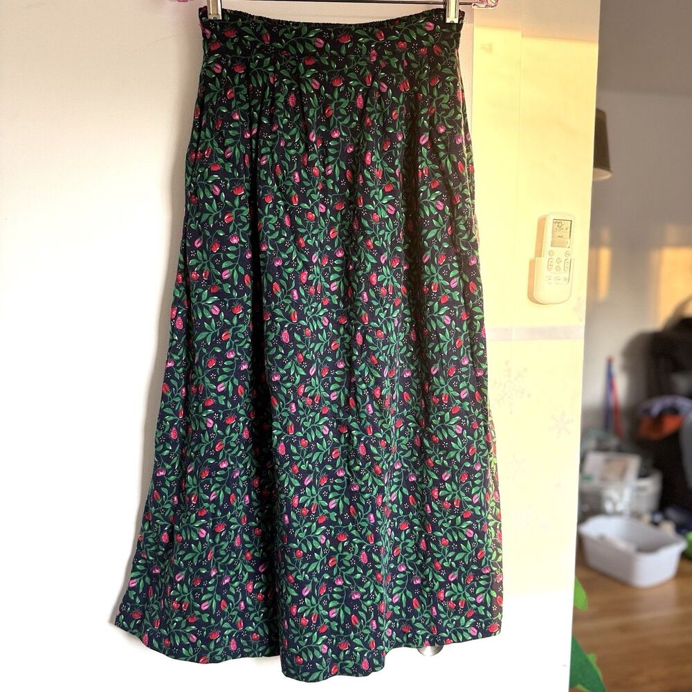 Vintage 90s Maxi Skirt Floral Small Black Red Preppy Party Holidays Y2K Academia